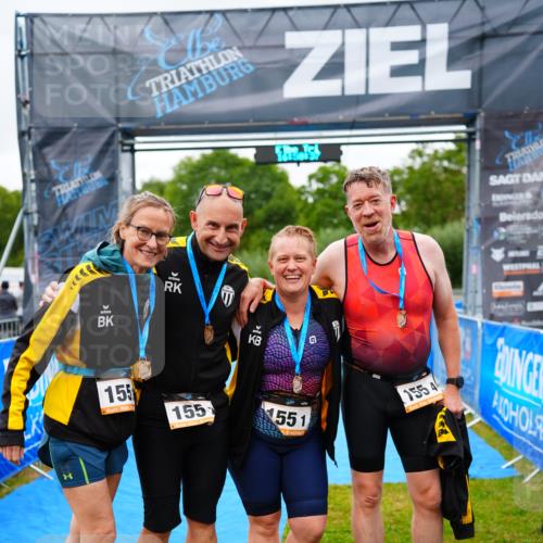 30.08.2026 - Elbe Triathlon Hamburg LAZAROV Photography http://msf.ph/oto/10045164 30.08.2026 16:50:36 Ziel  meine-sportfotos.de