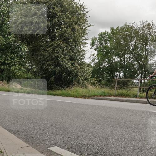 30.08.2026 - Elbe Triathlon Hamburg Michael Burmester http://msf.ph/oto/10045170 30.08.2026 15:22:30 Radfahren  meine-sportfotos.de