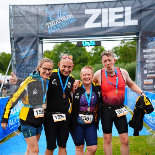 30.08.2026 - Elbe Triathlon Hamburg LAZAROV Photography http://msf.ph/oto/10045182 30.08.2026 16:50:37 Ziel  meine-sportfotos.de