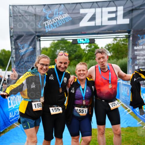 30.08.2026 - Elbe Triathlon Hamburg LAZAROV Photography http://msf.ph/oto/10045189 30.08.2026 16:50:37 Ziel  meine-sportfotos.de