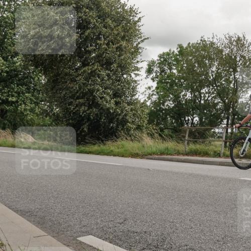 30.08.2026 - Elbe Triathlon Hamburg Michael Burmester http://msf.ph/oto/10045192 30.08.2026 15:22:40 Radfahren  meine-sportfotos.de