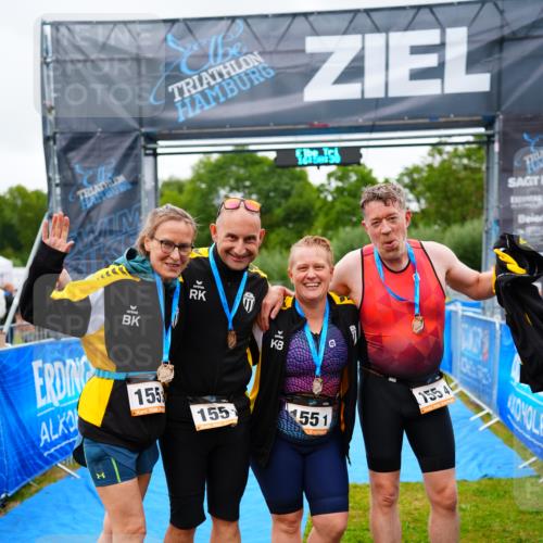 30.08.2026 - Elbe Triathlon Hamburg LAZAROV Photography http://msf.ph/oto/10045196 30.08.2026 16:50:37 Ziel  meine-sportfotos.de