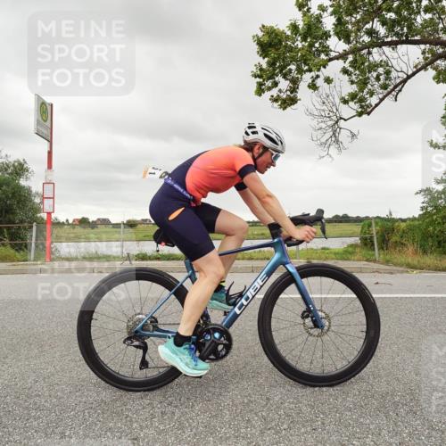30.08.2026 - Elbe Triathlon Hamburg Michael Burmester http://msf.ph/oto/10045203 30.08.2026 14:20:58 Radfahren 132, 146, 147, 161, 165, 172 meine-sportfotos.de