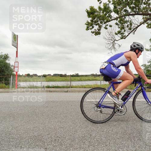 30.08.2026 - Elbe Triathlon Hamburg Michael Burmester http://msf.ph/oto/10045241 30.08.2026 14:21:04 Radfahren 132, 146, 161, 172, 176 meine-sportfotos.de