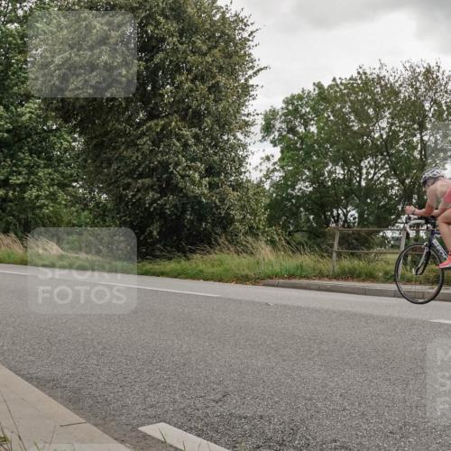 30.08.2026 - Elbe Triathlon Hamburg Michael Burmester http://msf.ph/oto/10045290 30.08.2026 15:24:08 Radfahren  meine-sportfotos.de