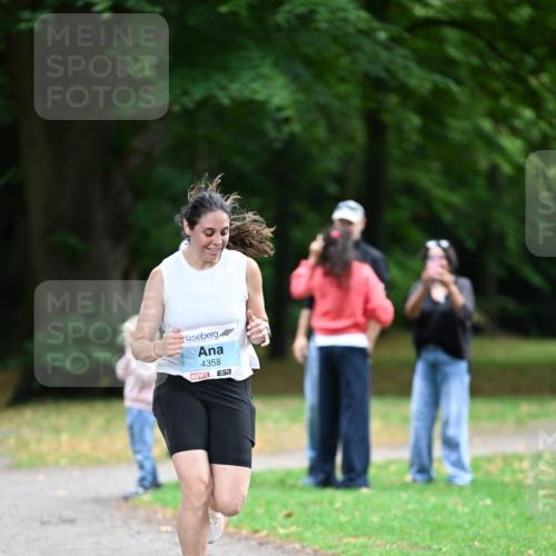 30.08.2026 - Blankeneser Heldenlauf Dr. Thomas Lammeyer http://msf.ph/oto/10045297 30.08.2026 11:22:12 Laufen 4358, 7 meine-sportfotos.de