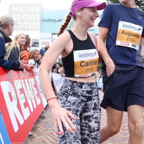 30.08.2026 - Blankeneser Heldenlauf Lena Gebhardt http://msf.ph/oto/10045327 30.08.2026 11:51:01 Ziel 2149, 2150, 2209, 2712, 2881 meine-sportfotos.de