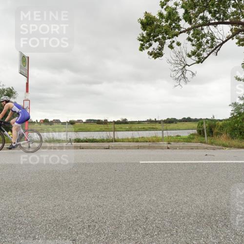 30.08.2026 - Elbe Triathlon Hamburg Michael Burmester http://msf.ph/oto/10045329 30.08.2026 14:21:37 Radfahren 151 meine-sportfotos.de