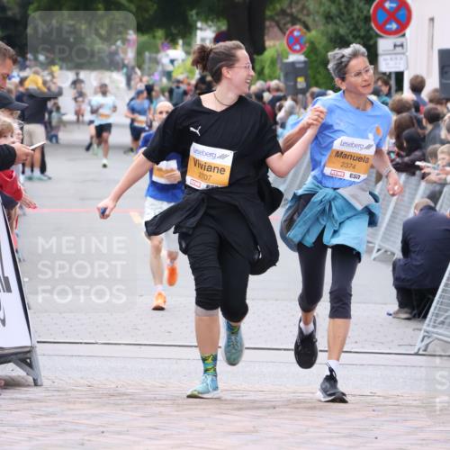 30.08.2026 - Blankeneser Heldenlauf Lena Gebhardt http://msf.ph/oto/10045399 30.08.2026 11:51:05 Ziel 2149, 2150, 2209, 2374, 2707, 2712 meine-sportfotos.de