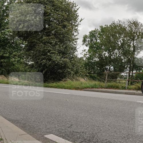 30.08.2026 - Elbe Triathlon Hamburg Michael Burmester http://msf.ph/oto/10045450 30.08.2026 15:26:48 Radfahren  meine-sportfotos.de