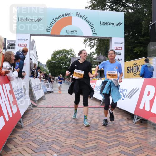 30.08.2026 - Blankeneser Heldenlauf Lena Gebhardt http://msf.ph/oto/10045483 30.08.2026 11:51:10 Ziel 2374, 2694, 2707 meine-sportfotos.de