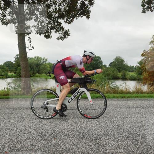 30.08.2026 - Elbe Triathlon Hamburg Michael Burmester http://msf.ph/oto/10045513 30.08.2026 09:18:00 Radfahren 236, 281, 308, 389, 841 meine-sportfotos.de
