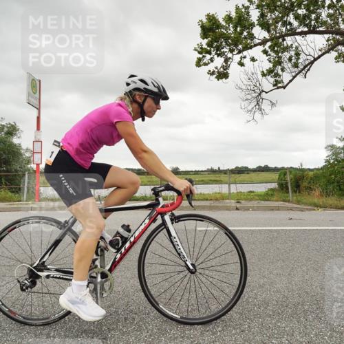 30.08.2026 - Elbe Triathlon Hamburg Michael Burmester http://msf.ph/oto/10045526 30.08.2026 14:24:08 Radfahren 134, 145 meine-sportfotos.de