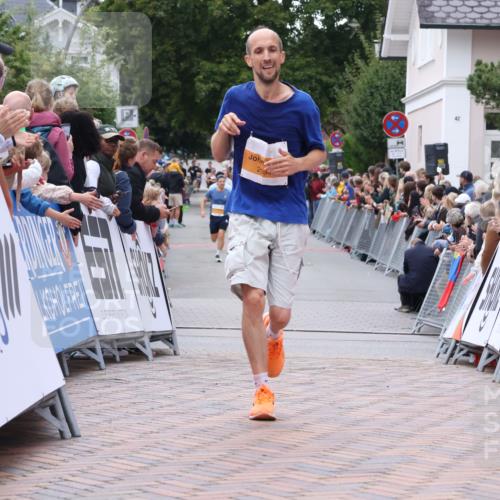 30.08.2026 - Blankeneser Heldenlauf Lena Gebhardt http://msf.ph/oto/10045527 30.08.2026 11:51:12 Ziel 2374, 2694, 2707 meine-sportfotos.de
