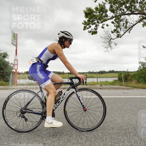 30.08.2026 - Elbe Triathlon Hamburg Michael Burmester http://msf.ph/oto/10045535 30.08.2026 14:24:09 Radfahren 134, 145 meine-sportfotos.de