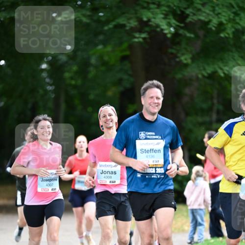 30.08.2026 - Blankeneser Heldenlauf Dr. Thomas Lammeyer http://msf.ph/oto/10045589 30.08.2026 11:22:46 Laufen 4307, 51, 4308, 7, 4136, 57, 2025 meine-sportfotos.de