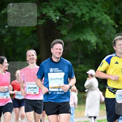 30.08.2026 - Blankeneser Heldenlauf Dr. Thomas Lammeyer http://msf.ph/oto/10045606 30.08.2026 11:22:47 Laufen 4307, 4308, 57, 4136, 20, 41 meine-sportfotos.de