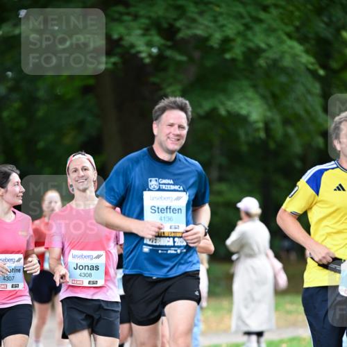 30.08.2026 - Blankeneser Heldenlauf Dr. Thomas Lammeyer http://msf.ph/oto/10045609 30.08.2026 11:22:47 Laufen 4307, 4308, 4136, 212 meine-sportfotos.de