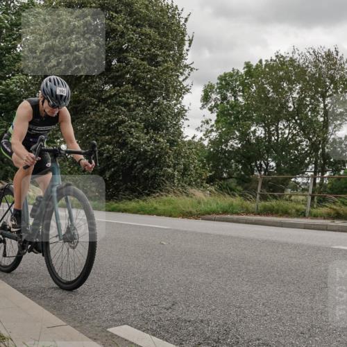 30.08.2026 - Elbe Triathlon Hamburg Michael Burmester http://msf.ph/oto/10045625 30.08.2026 15:28:33 Radfahren  meine-sportfotos.de