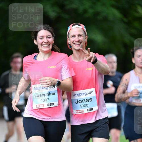 30.08.2026 - Blankeneser Heldenlauf Dr. Thomas Lammeyer http://msf.ph/oto/10045656 30.08.2026 11:22:49 Laufen 4307, 4308 meine-sportfotos.de