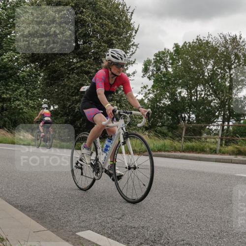 30.08.2026 - Elbe Triathlon Hamburg Michael Burmester http://msf.ph/oto/10045676 30.08.2026 15:28:45 Radfahren  meine-sportfotos.de