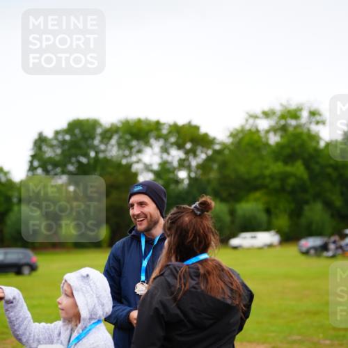 30.08.2026 - Elbe Triathlon Hamburg LAZAROV Photography http://msf.ph/oto/10045684 30.08.2026 17:04:04 Ziel  meine-sportfotos.de