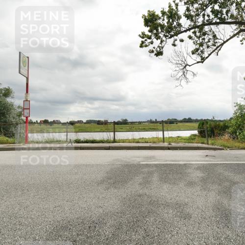 30.08.2026 - Elbe Triathlon Hamburg Michael Burmester http://msf.ph/oto/10045733 30.08.2026 14:31:29 Radfahren  meine-sportfotos.de