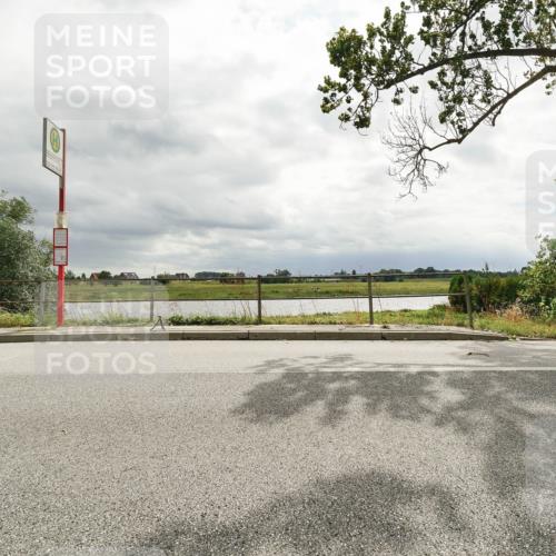 30.08.2026 - Elbe Triathlon Hamburg Michael Burmester http://msf.ph/oto/10045776 30.08.2026 14:31:36 Radfahren  meine-sportfotos.de