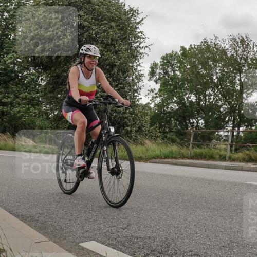 30.08.2026 - Elbe Triathlon Hamburg Michael Burmester http://msf.ph/oto/10045835 30.08.2026 15:30:24 Radfahren  meine-sportfotos.de