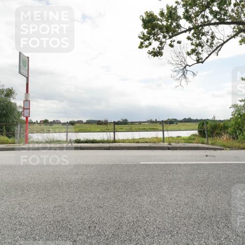 30.08.2026 - Elbe Triathlon Hamburg Michael Burmester http://msf.ph/oto/10045891 30.08.2026 14:35:31 Radfahren  meine-sportfotos.de
