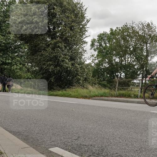 30.08.2026 - Elbe Triathlon Hamburg Michael Burmester http://msf.ph/oto/10045923 30.08.2026 15:30:55 Radfahren  meine-sportfotos.de