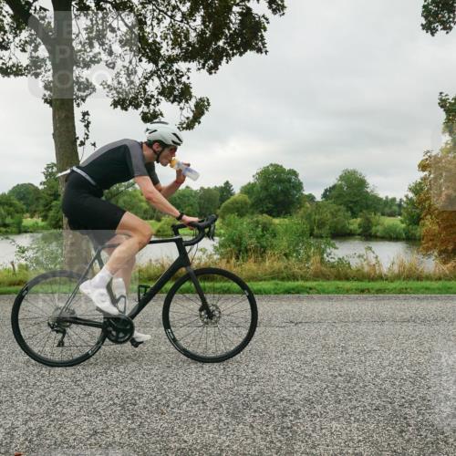 30.08.2026 - Elbe Triathlon Hamburg Michael Burmester http://msf.ph/oto/10045932 30.08.2026 09:20:09 Radfahren 185, 330, 588 meine-sportfotos.de