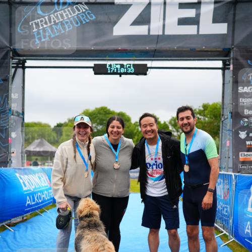 30.08.2026 - Elbe Triathlon Hamburg LAZAROV Photography http://msf.ph/oto/10046008 30.08.2026 17:10:32 Ziel  meine-sportfotos.de