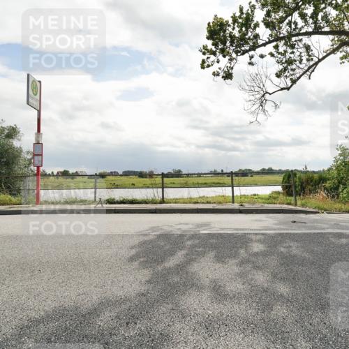 30.08.2026 - Elbe Triathlon Hamburg Michael Burmester http://msf.ph/oto/10046010 30.08.2026 14:39:31 Radfahren  meine-sportfotos.de