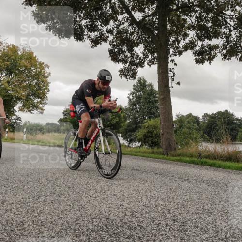30.08.2026 - Elbe Triathlon Hamburg Michael Burmester http://msf.ph/oto/10046025 30.08.2026 09:30:05 Radfahren 292, 426, 561, 641, 752 meine-sportfotos.de