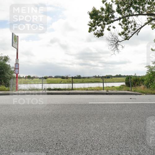 30.08.2026 - Elbe Triathlon Hamburg Michael Burmester http://msf.ph/oto/10046037 30.08.2026 14:40:19 Radfahren 154 meine-sportfotos.de