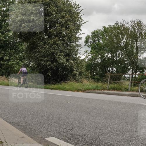 30.08.2026 - Elbe Triathlon Hamburg Michael Burmester http://msf.ph/oto/10046048 30.08.2026 15:32:19 Radfahren  meine-sportfotos.de