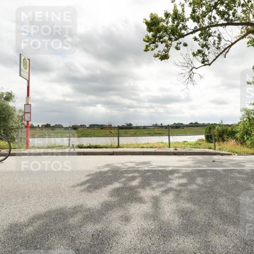 30.08.2026 - Elbe Triathlon Hamburg Michael Burmester http://msf.ph/oto/10046053 30.08.2026 14:41:40 Radfahren  meine-sportfotos.de