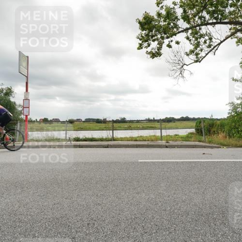 30.08.2026 - Elbe Triathlon Hamburg Michael Burmester http://msf.ph/oto/10046124 30.08.2026 14:43:18 Radfahren 164, 167 meine-sportfotos.de