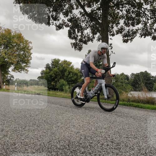 30.08.2026 - Elbe Triathlon Hamburg Michael Burmester http://msf.ph/oto/10046165 30.08.2026 09:30:31 Radfahren 388, 414, 438, 527, 769, 869 meine-sportfotos.de