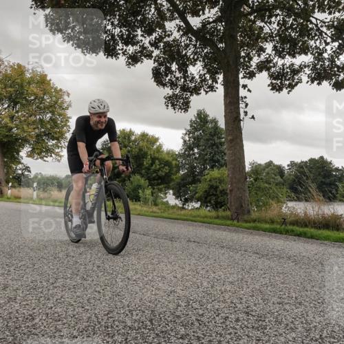30.08.2026 - Elbe Triathlon Hamburg Michael Burmester http://msf.ph/oto/10046230 30.08.2026 09:30:52 Radfahren 433, 495, 572, 671, 672, 700, 968 meine-sportfotos.de