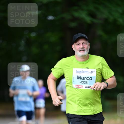 30.08.2026 - Blankeneser Heldenlauf Dr. Thomas Lammeyer http://msf.ph/oto/10046256 30.08.2026 11:24:10 Laufen 4328 meine-sportfotos.de