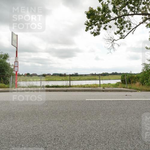 30.08.2026 - Elbe Triathlon Hamburg Michael Burmester http://msf.ph/oto/10046269 30.08.2026 14:46:11 Radfahren 148 meine-sportfotos.de