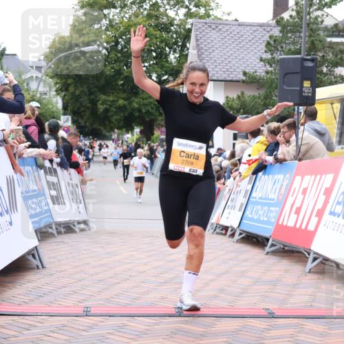 30.08.2026 - Blankeneser Heldenlauf Lena Gebhardt http://msf.ph/oto/10046290 30.08.2026 11:52:35 Ziel 2529, 2709 meine-sportfotos.de