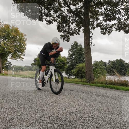 30.08.2026 - Elbe Triathlon Hamburg Michael Burmester http://msf.ph/oto/10046343 30.08.2026 09:31:17 Radfahren 196, 343, 346, 467, 664, 774 meine-sportfotos.de