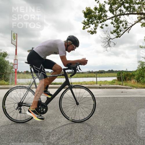 30.08.2026 - Elbe Triathlon Hamburg Michael Burmester http://msf.ph/oto/10046359 30.08.2026 14:47:30 Radfahren 151, 156, 165, 168 meine-sportfotos.de