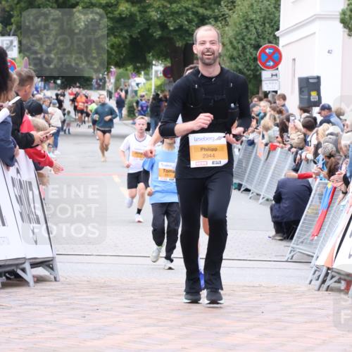 30.08.2026 - Blankeneser Heldenlauf Lena Gebhardt http://msf.ph/oto/10046404 30.08.2026 11:52:46 Ziel 2627, 2944, 4456 meine-sportfotos.de