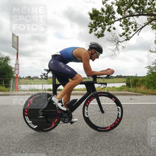 30.08.2026 - Elbe Triathlon Hamburg Michael Burmester http://msf.ph/oto/10046419 30.08.2026 14:48:22 Radfahren 153 meine-sportfotos.de