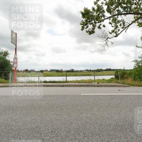 30.08.2026 - Elbe Triathlon Hamburg Michael Burmester http://msf.ph/oto/10046426 30.08.2026 14:48:26 Radfahren  meine-sportfotos.de