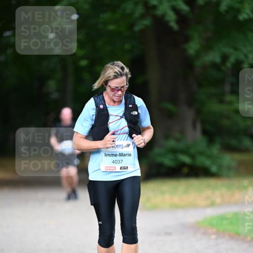 30.08.2026 - Blankeneser Heldenlauf Dr. Thomas Lammeyer http://msf.ph/oto/10046443 30.08.2026 11:24:25 Laufen 4037 meine-sportfotos.de